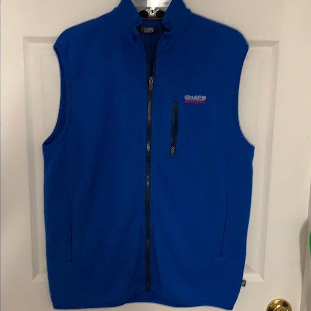 Men’s Chaps sport sweater vest..M..blue..NWT